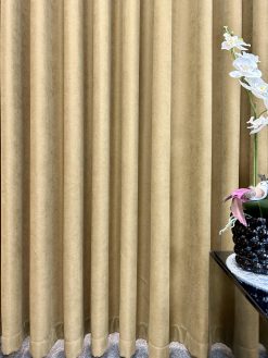 gul färg hotellgardin